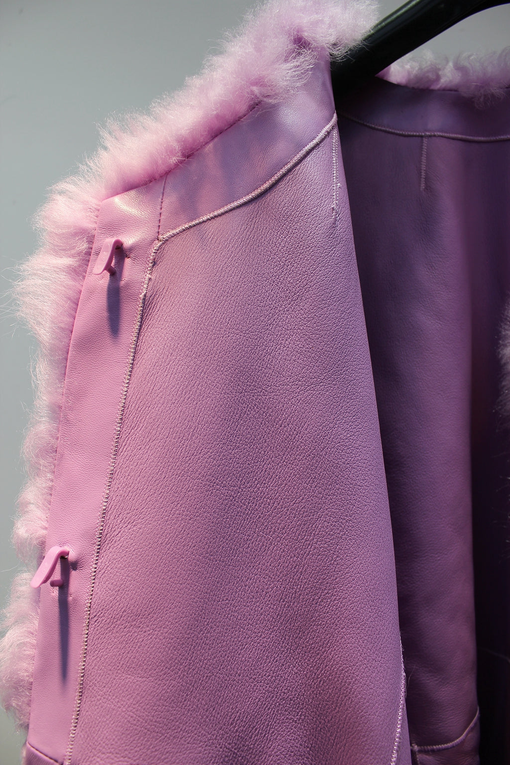 Lmported Tuscan sheepskin one-piece slimming fur jacket