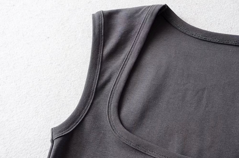 Black and white short square neck slimming wide shoulder strap top