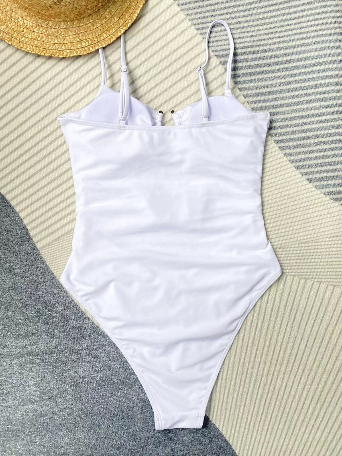 Hollow hot spring resort all-in-one bikini swimsuit