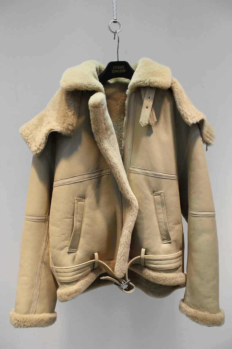 Lmported genuine fur all-in-one pilot jacket fur