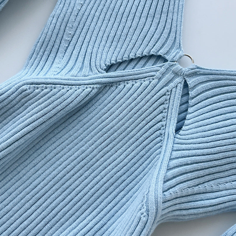 V-neck bottoming sweater
