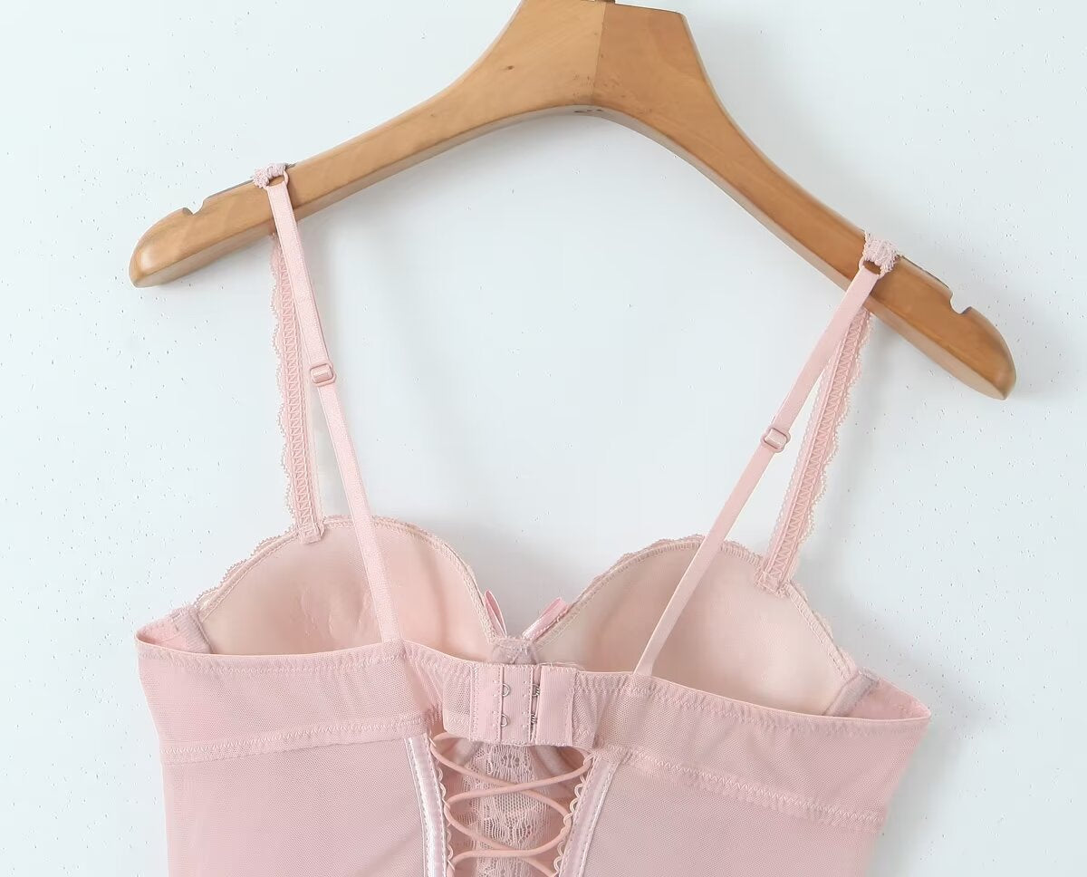 Pink bow lace herringbone suspender belt