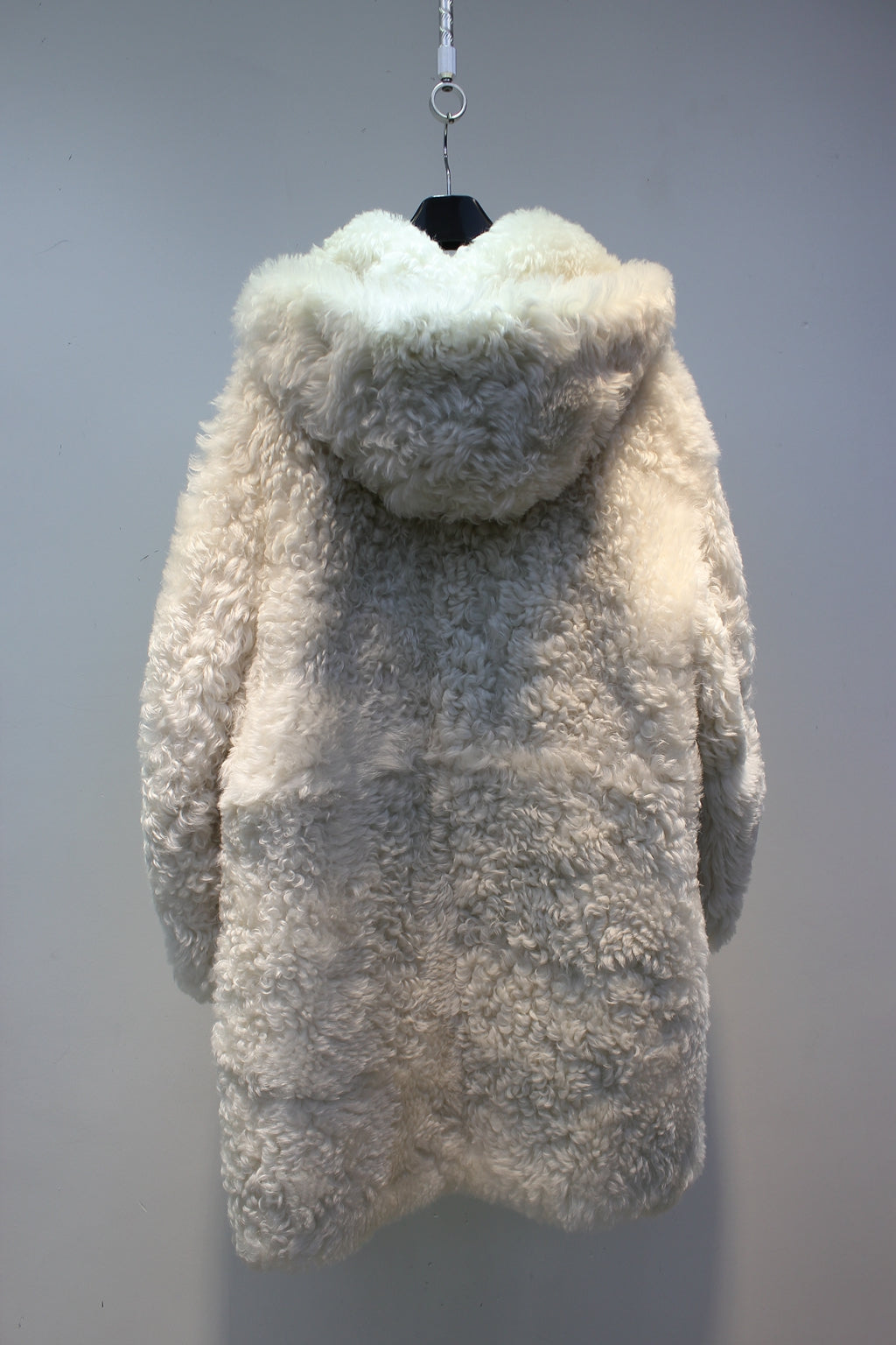 Icelandic imported sheepskin all-in-one Nordic style hooded mid-length fur coat