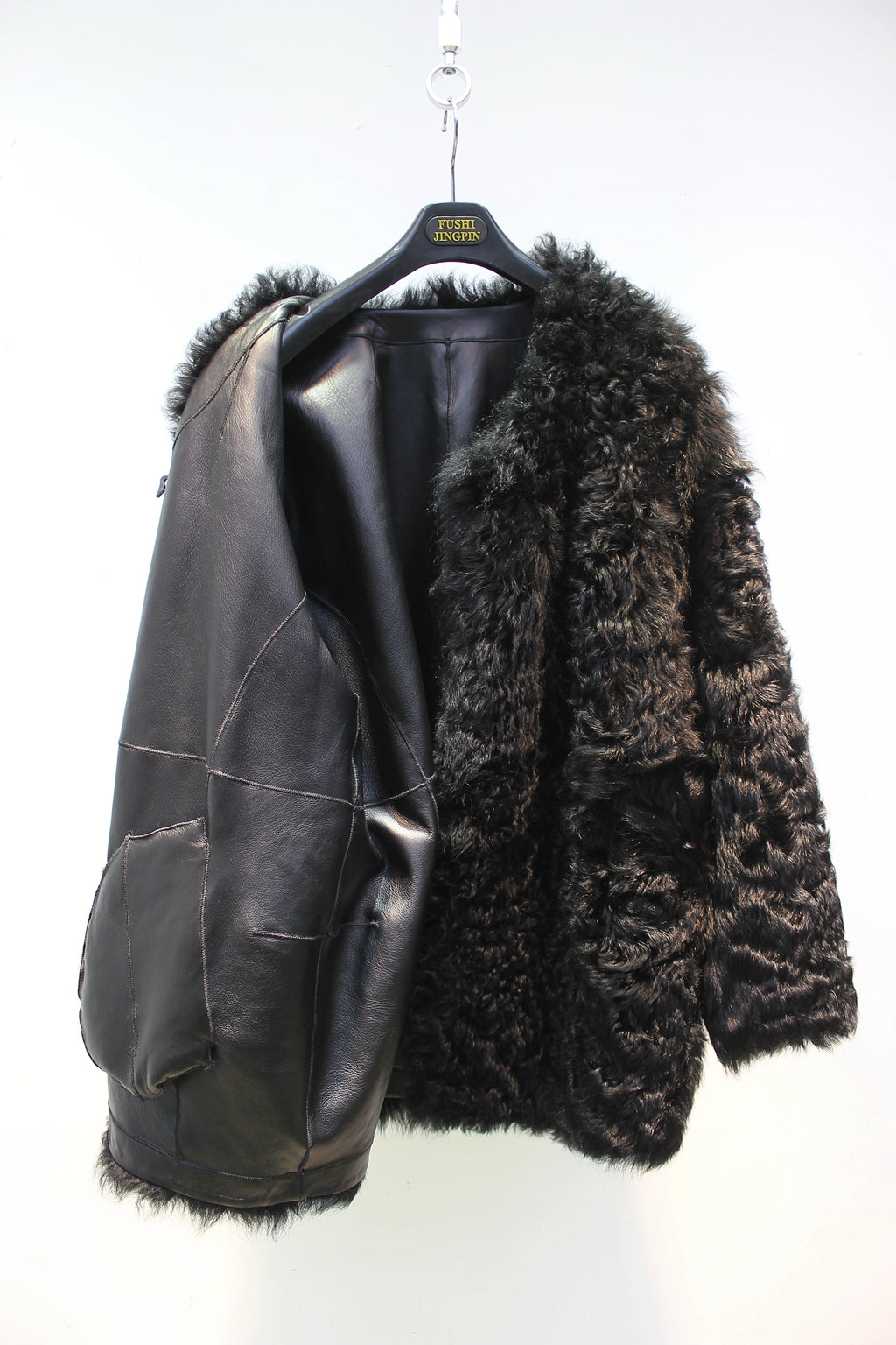 Lmported Tuscan sheepskin one-piece slimming fur jacket