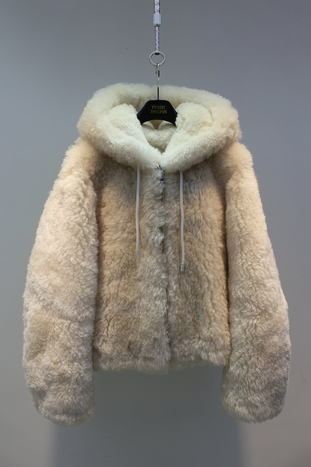 Lmported sheepskin one-piece bear hooded short coat