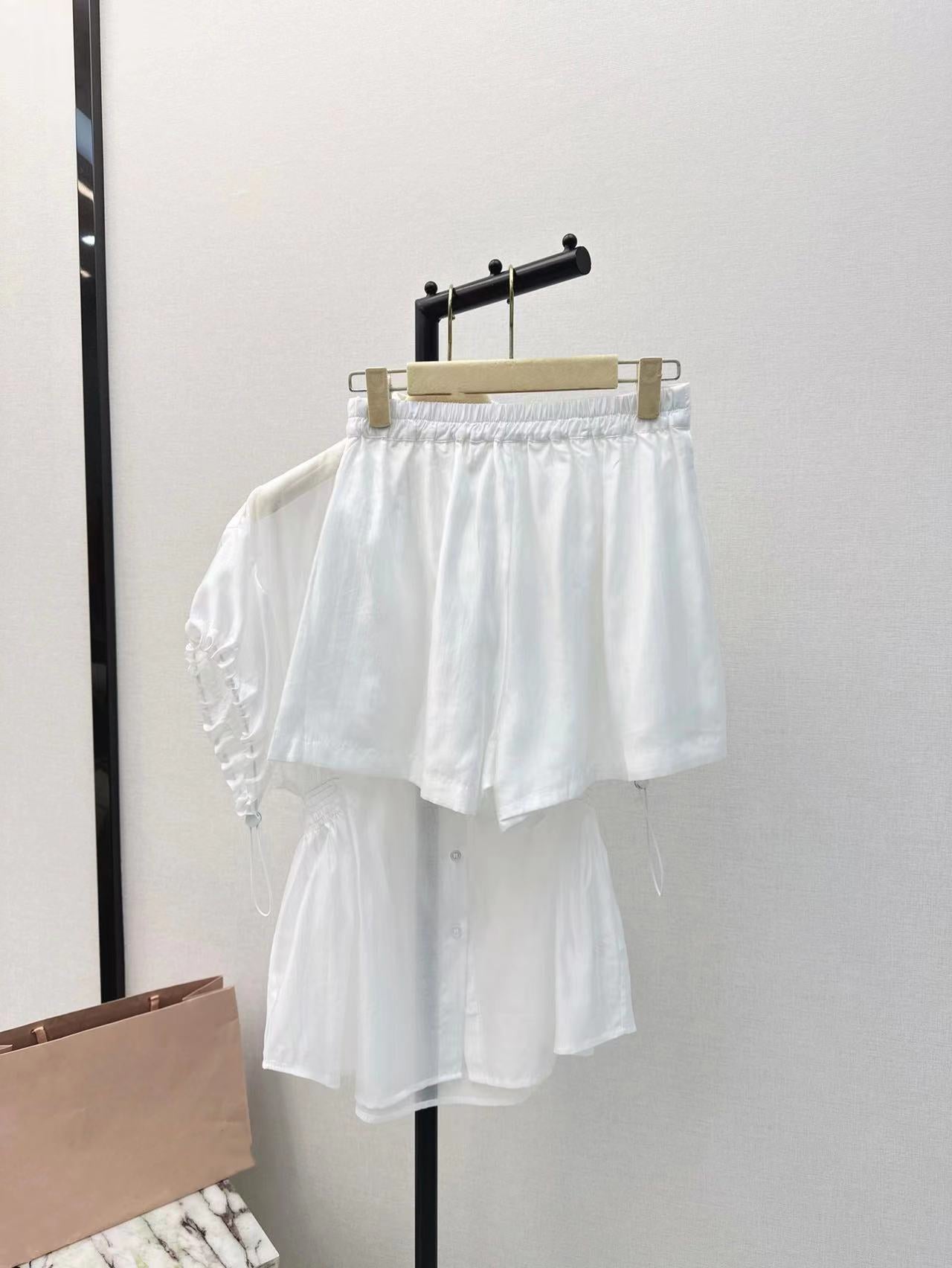 Girly style letter embroidered lapel short-sleeved sun protection shirt and shorts suit