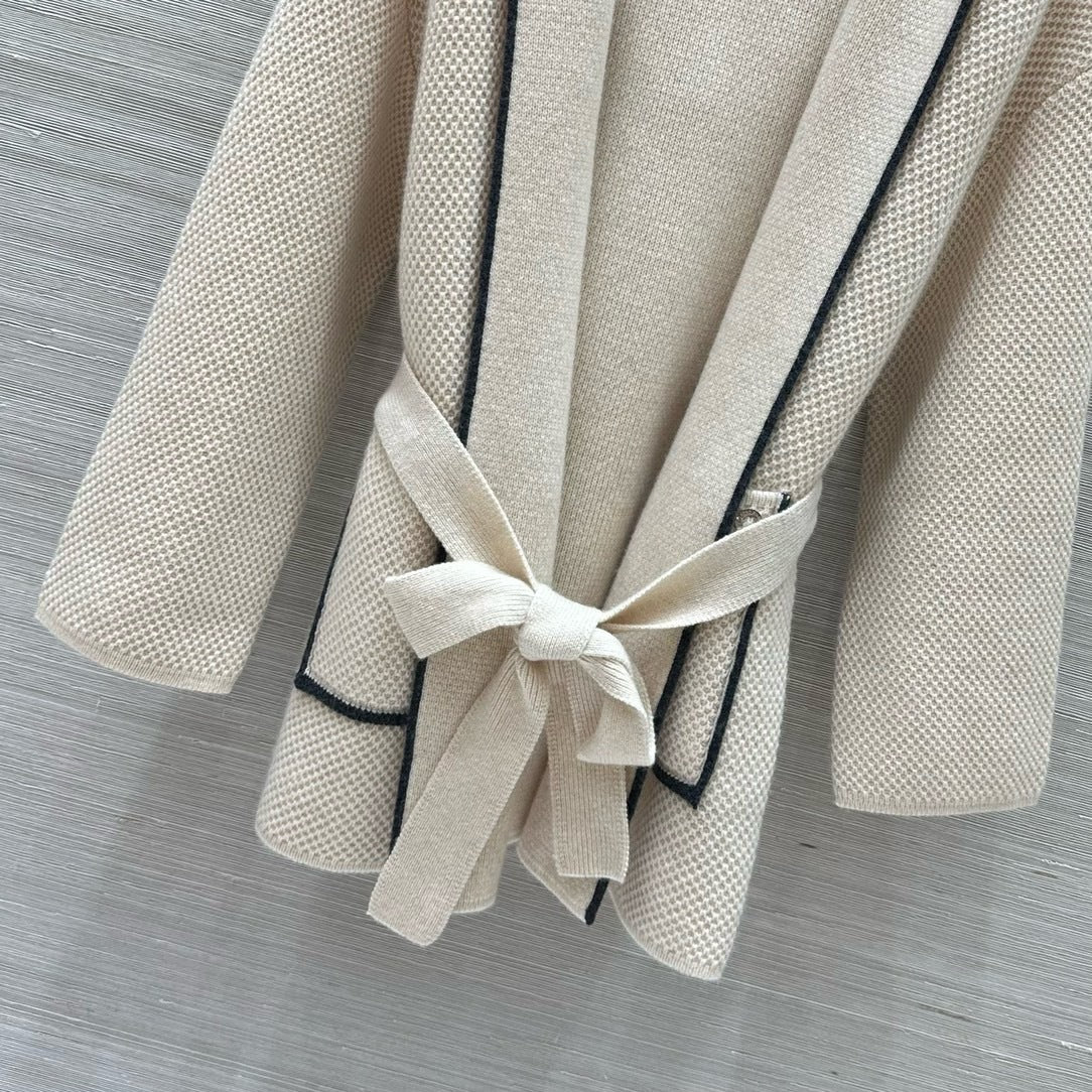 Hooded cashmere cardigan