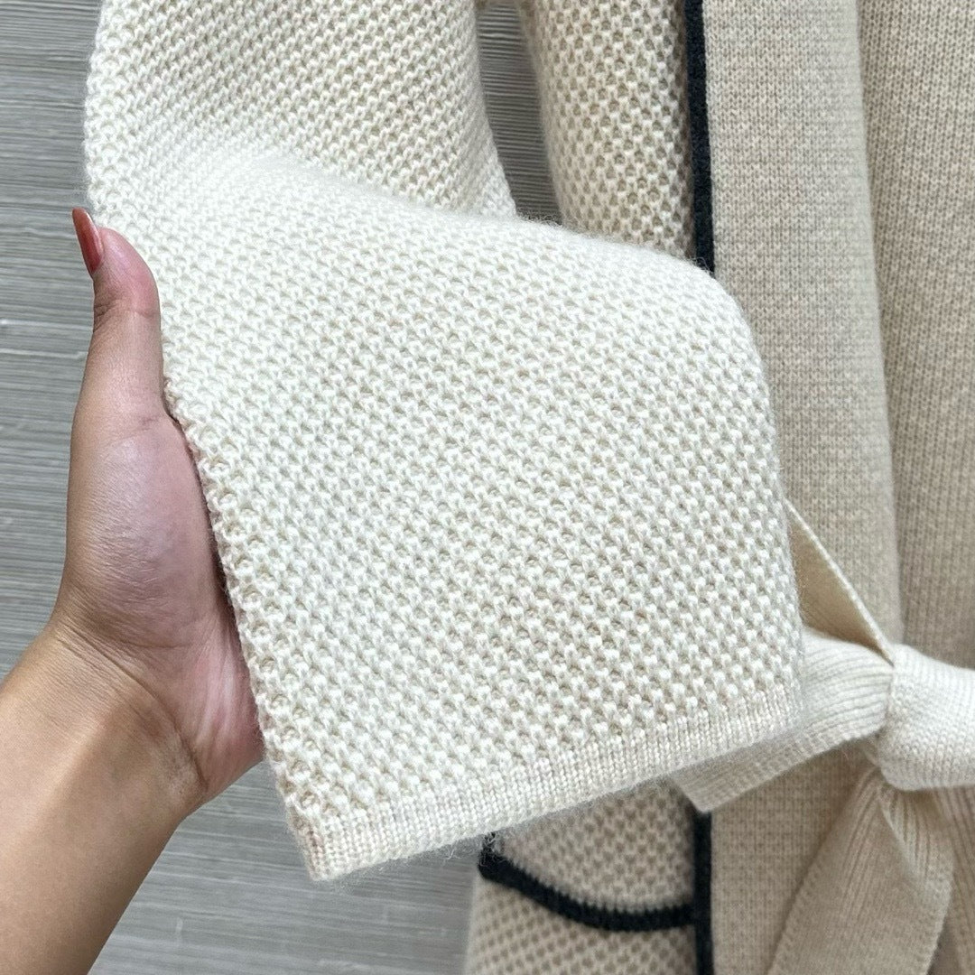 Hooded cashmere cardigan