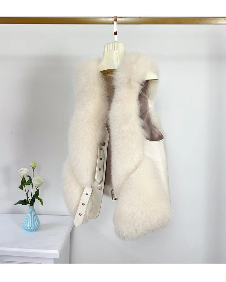 Short fur vest