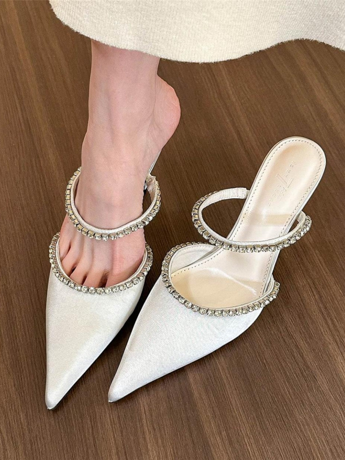 Women's rhinestone shallow toe pointed toe stiletto heel half slippers