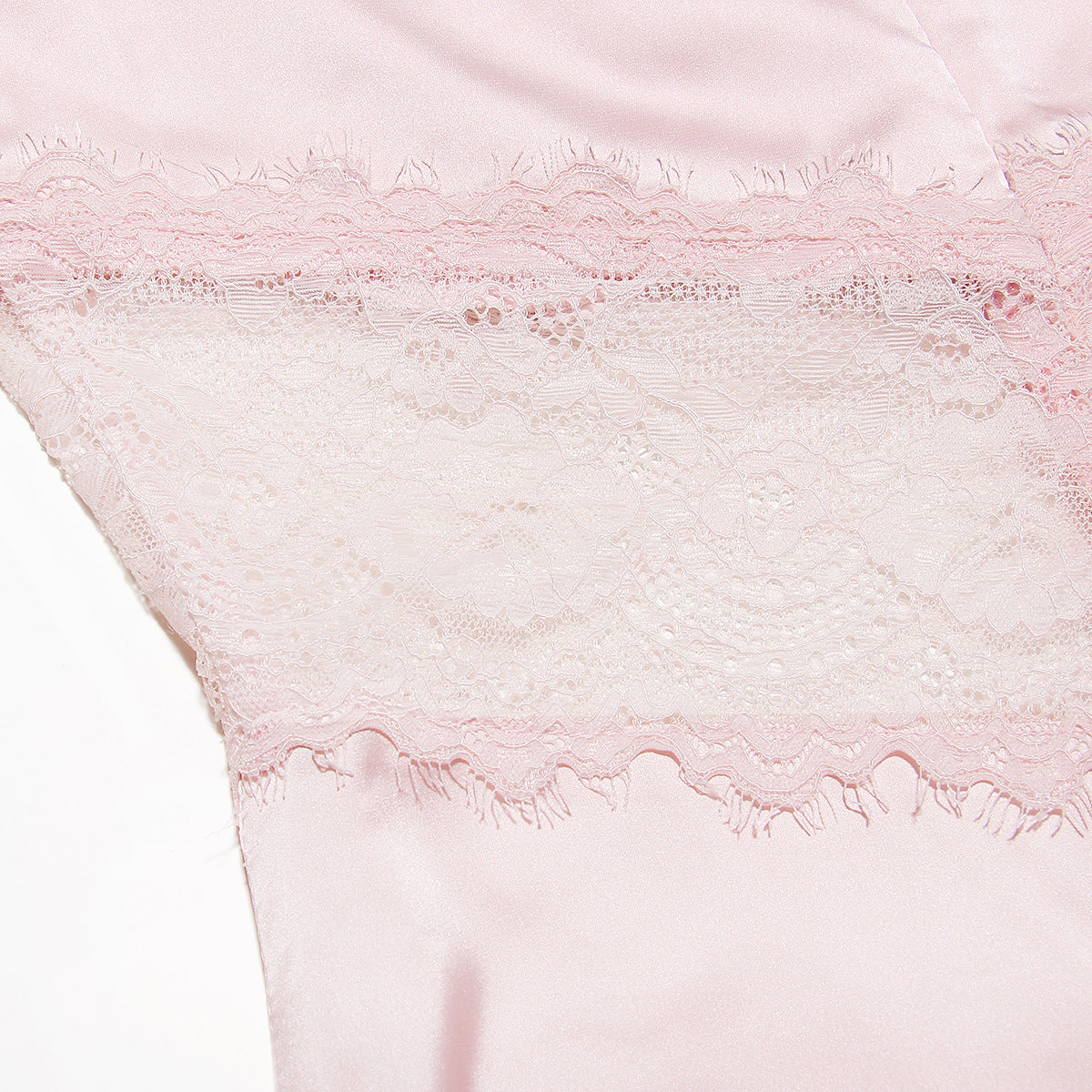 Puff-sleeved lace paneled waistless pink dress