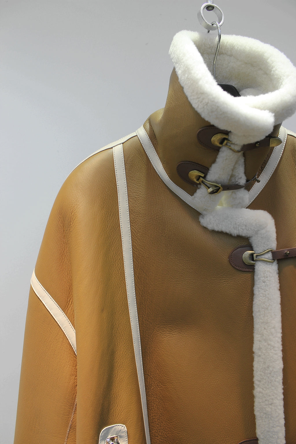 Lmported merino sheepskin fur all-in-one retro motorcycle jacket