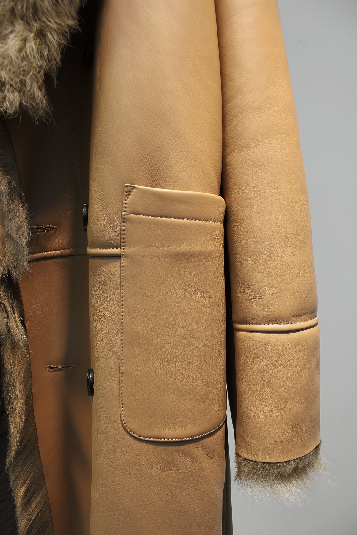 Imported Tuscan sheepskin one-piece casual double-breasted fur coat