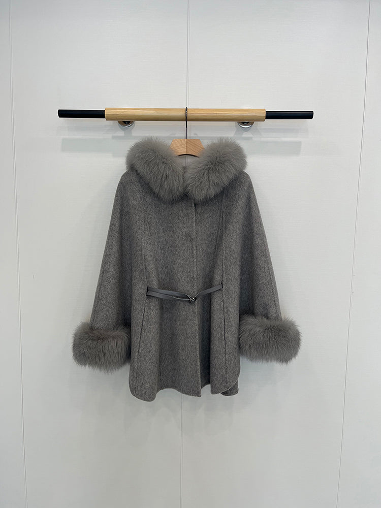 Short fox fur hooded cape