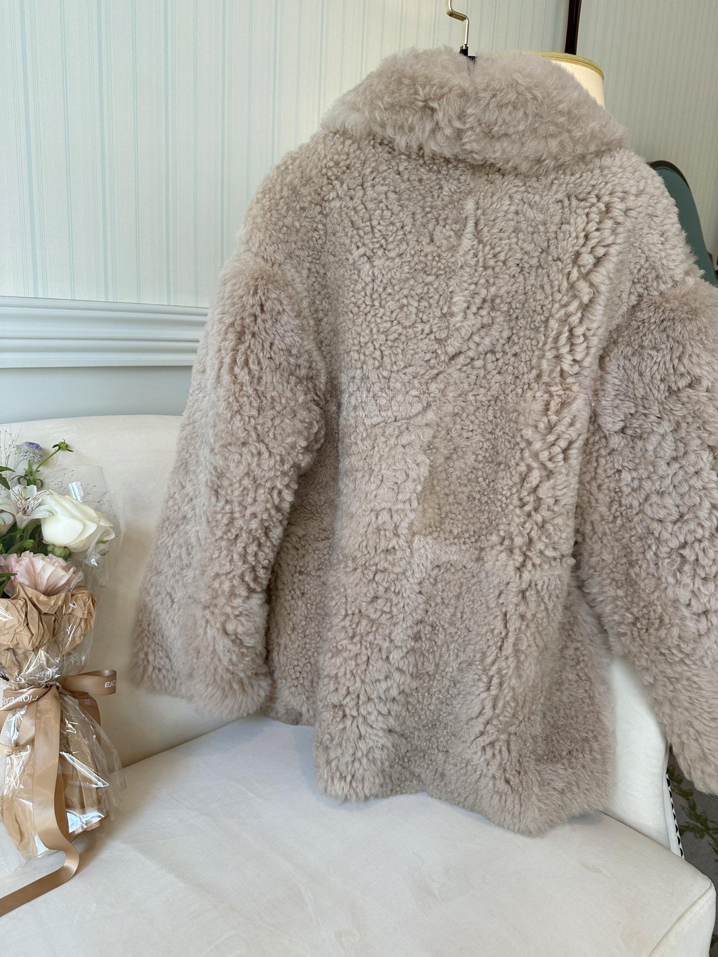 Türkiye imported bazaar sheepskin one-piece milk brown coat