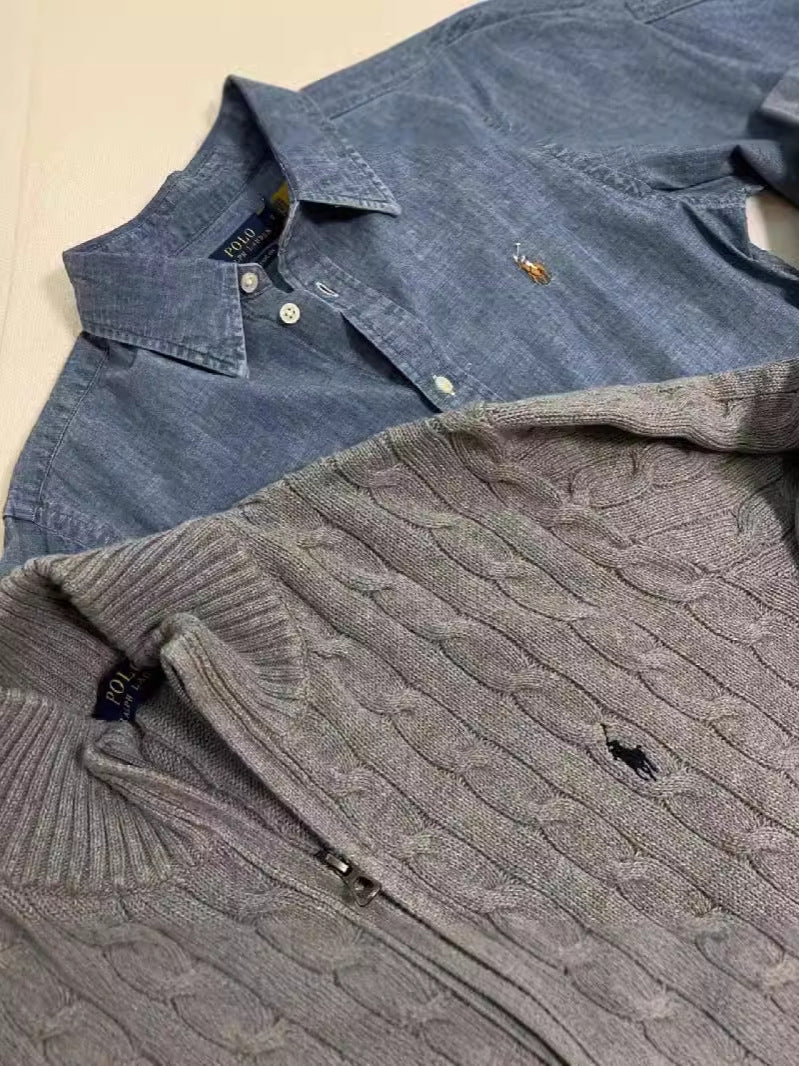 Embroidered knitted stand collar sweater