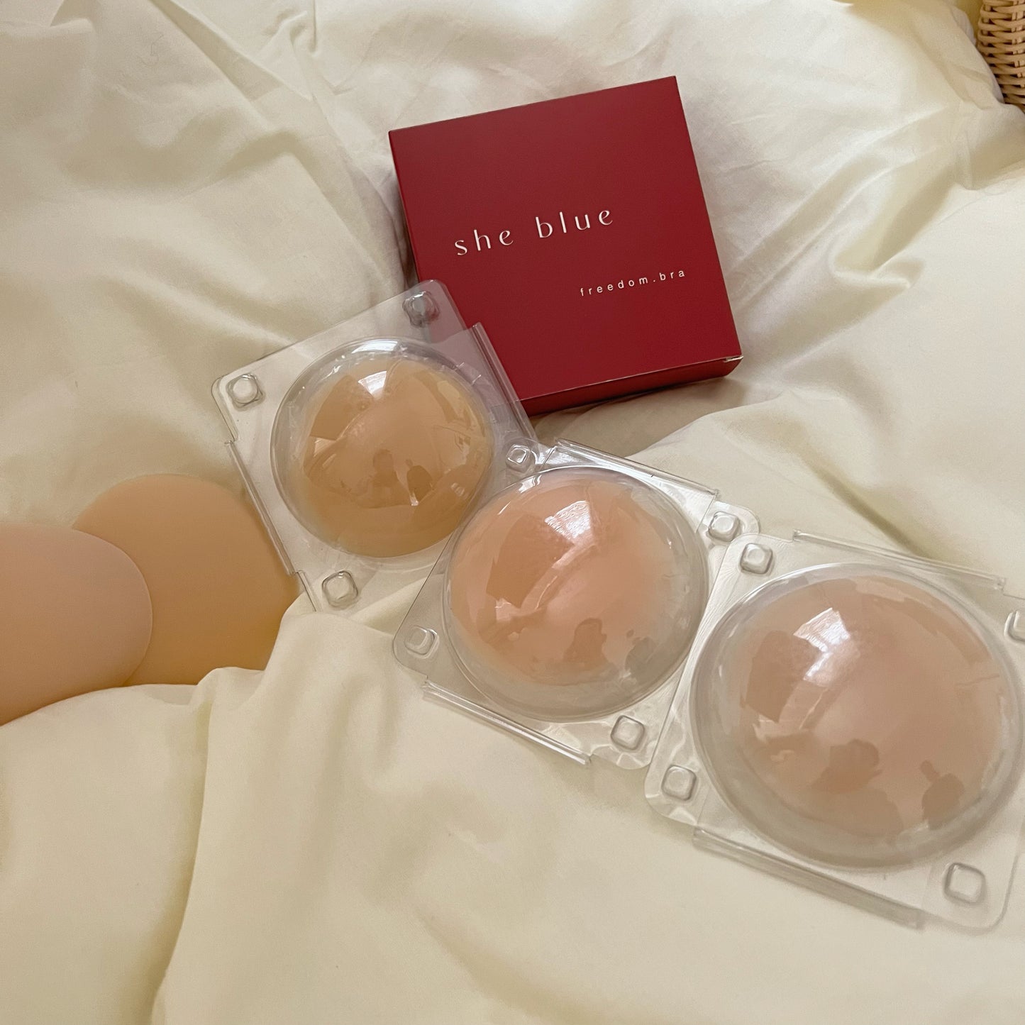 Homemade ultra-thin solid silicone latex patch
