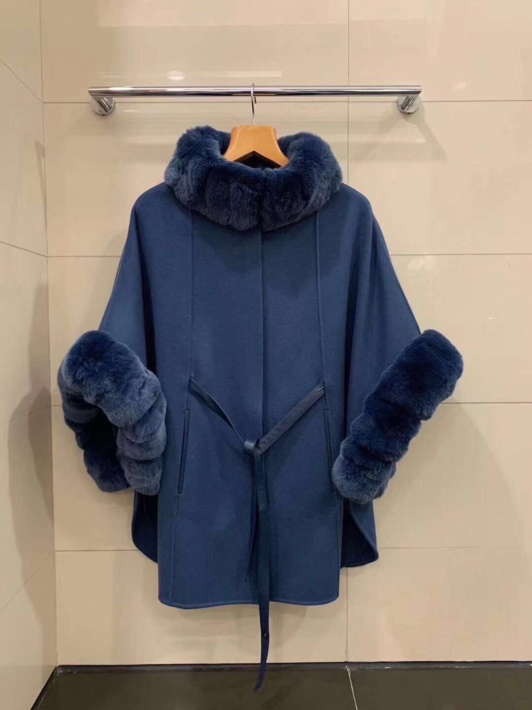 Cashmere cape coat