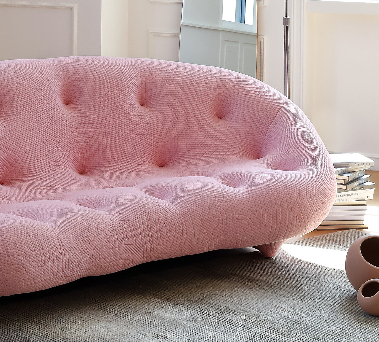 Curved fabric sofa modern simple small apartment living room home three-seat shell sofa
