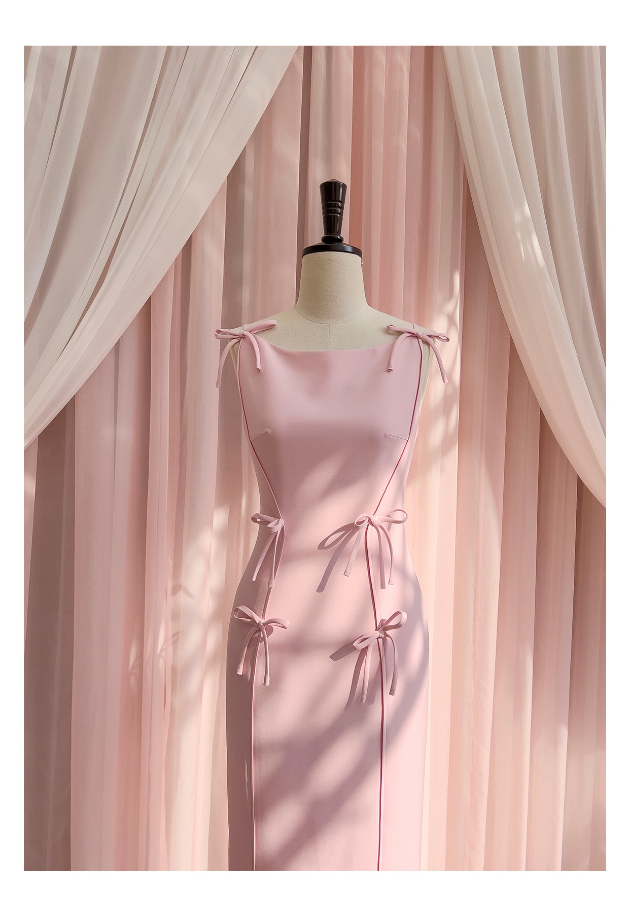 Pink bow waist slimming long dress, high-end suspender dress
