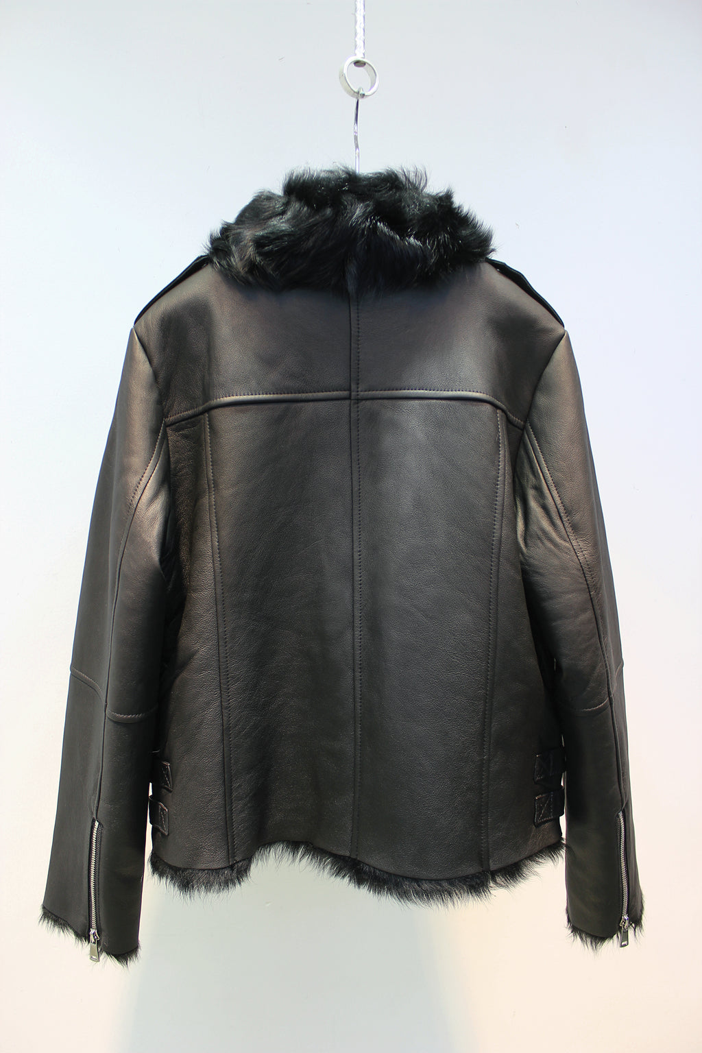 Soft small lake sheep fur all-in-one slim and stylish motorcycle jacket