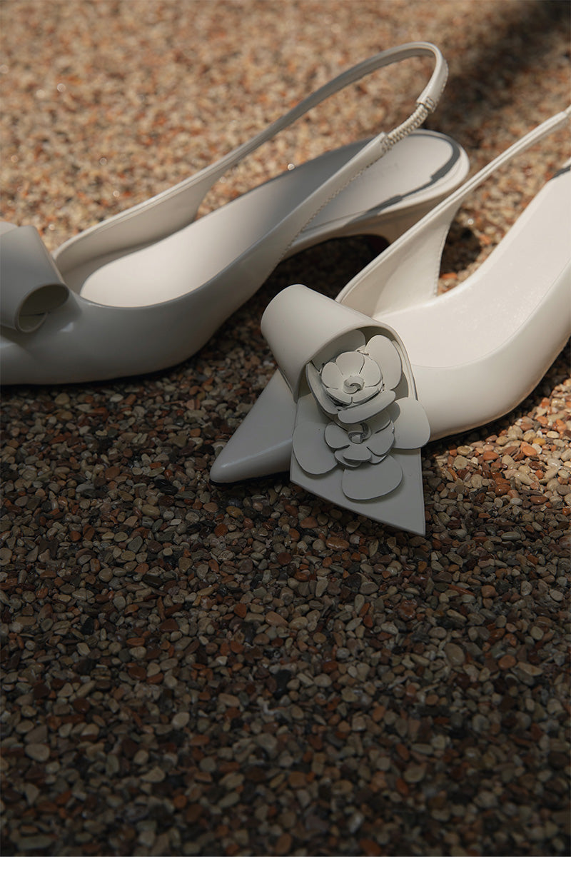 Pointed toe, shallow mouth and hollow back genuine leather thick heel sandals
