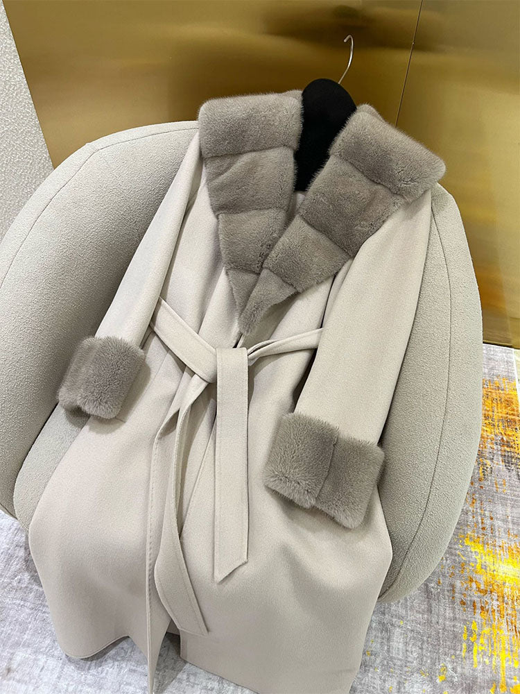 Double-faced cashmere coat mid-length mink collar