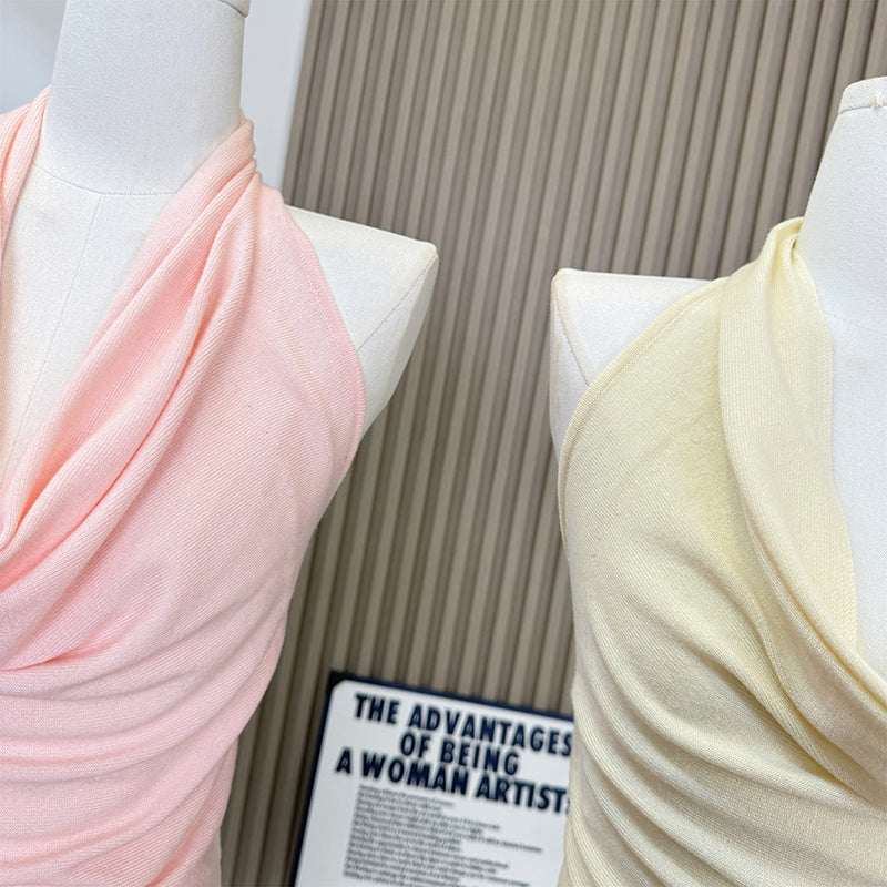 Sleeveless open back stretch-knit tank top