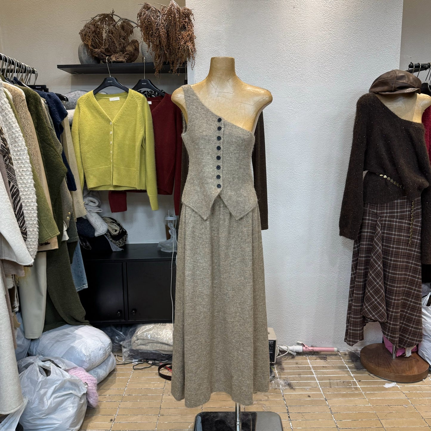 Wool off-shoulder cardigan sweater + skirt three-piece set