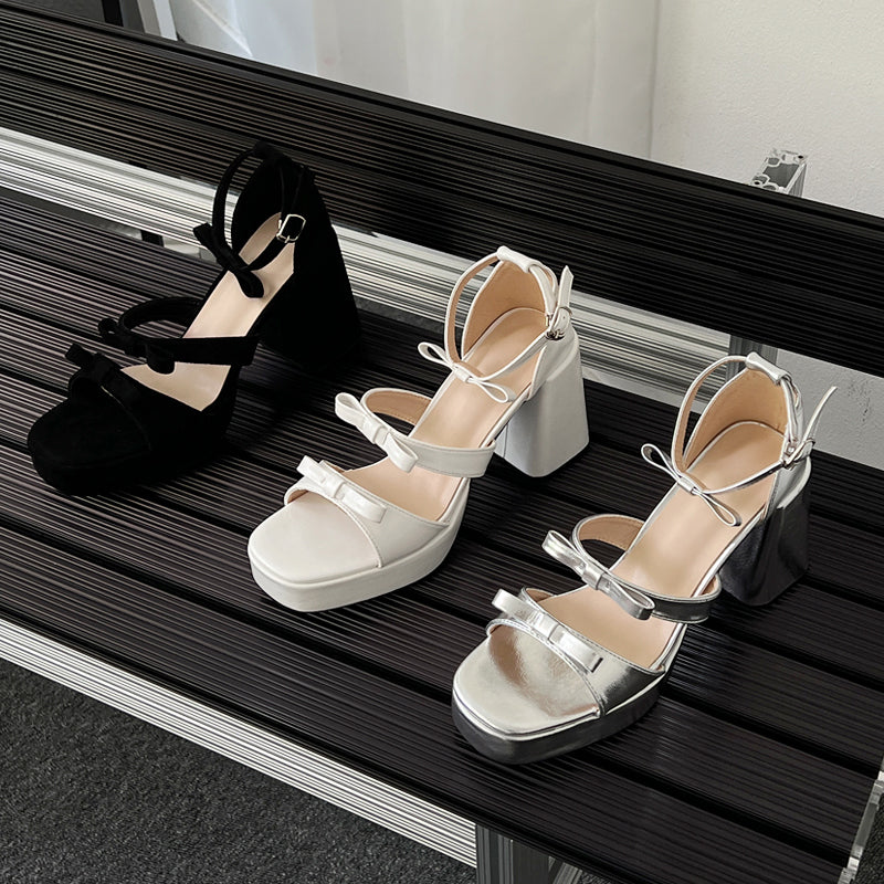 Bow-tie chunky heel Mary Jane
