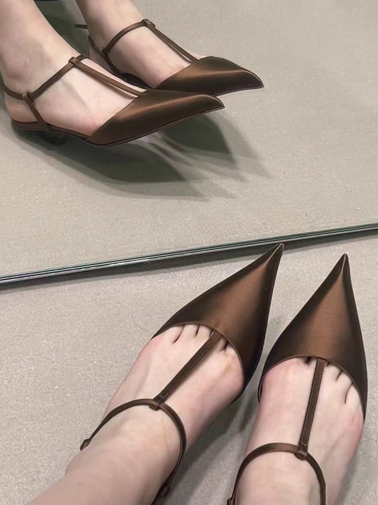 Triangle heel cap toe sandals