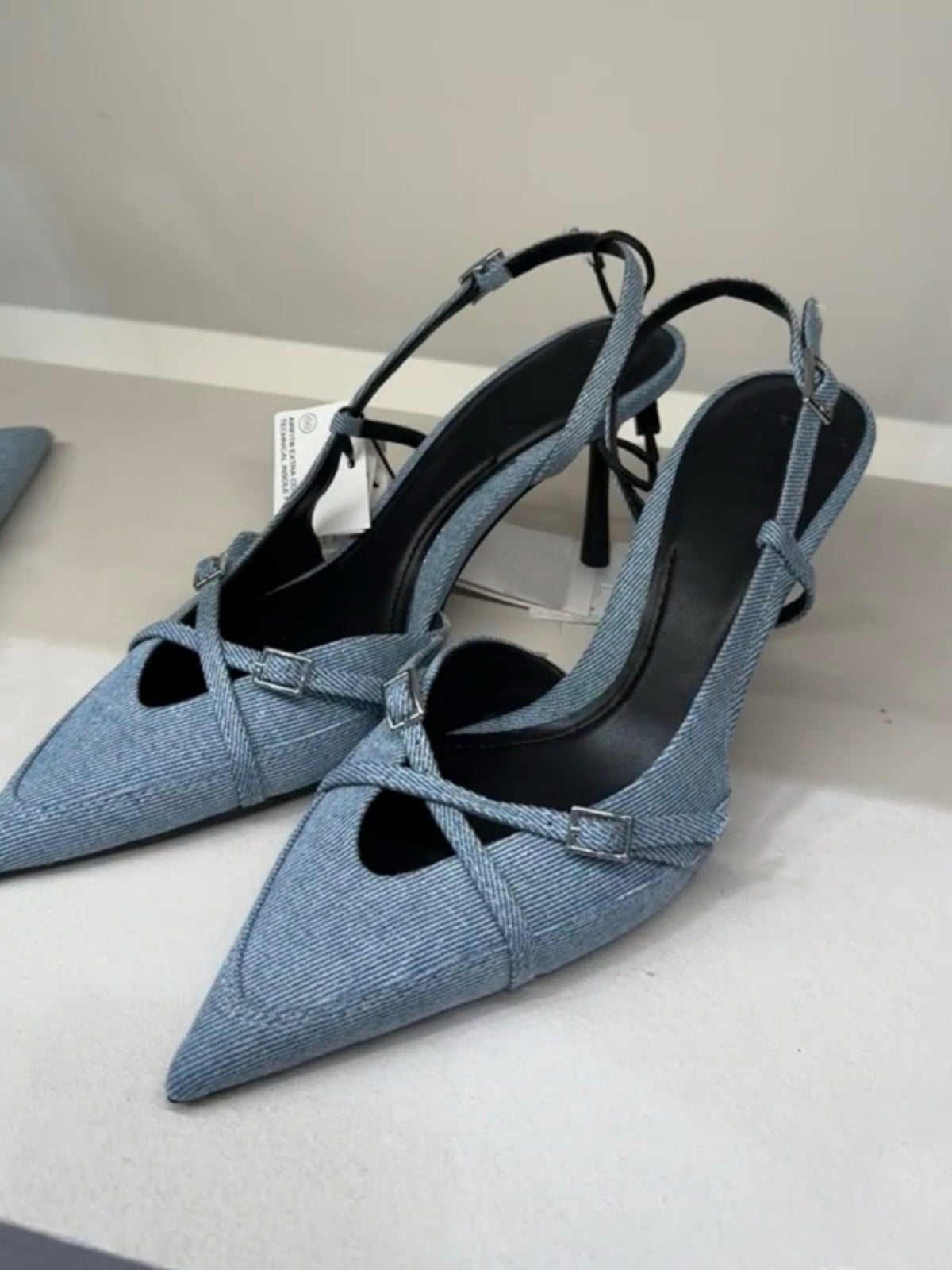 Blue temperament French pointed toe high-heeled mules