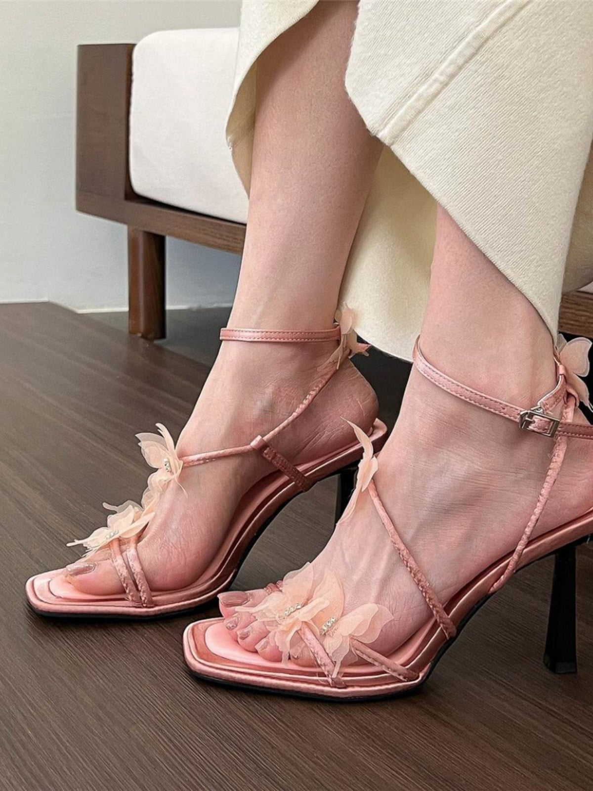 Butterfly high heel sandals one-line open toe stilettos