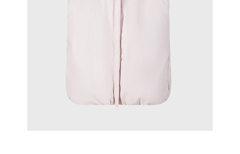 Hooded down vest with contrasting colors