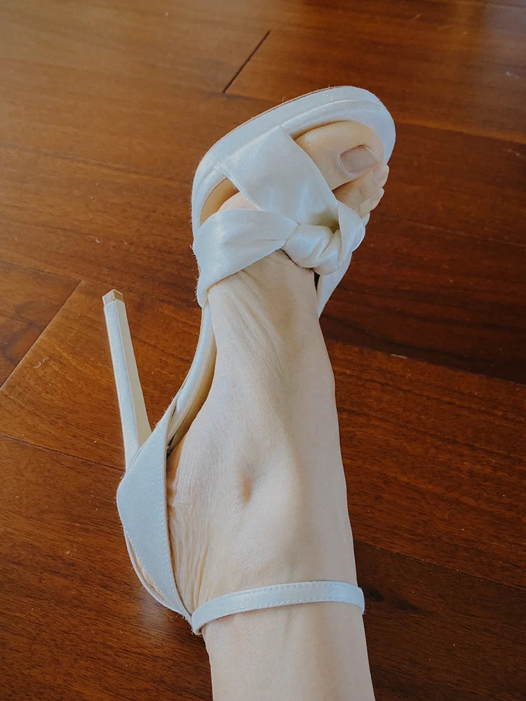 Sheepskin French super high heel with stiletto bow