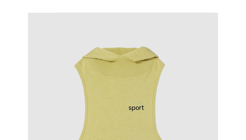 Hooded knitted vest short