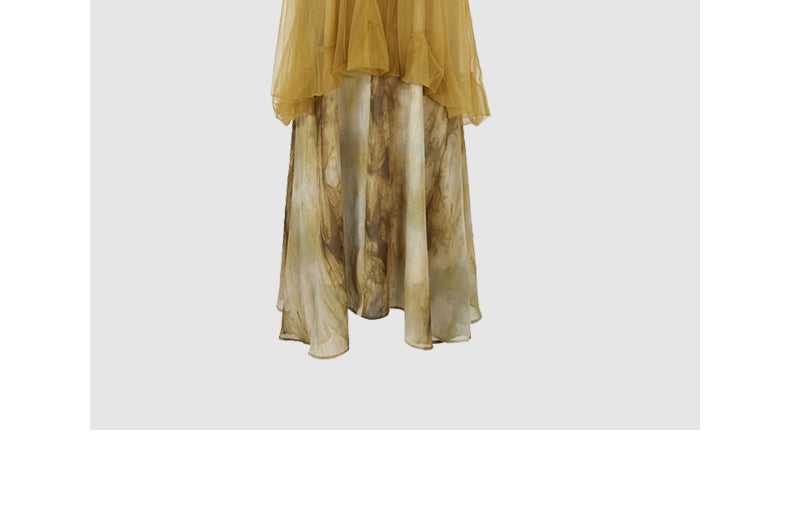 Retro suspender dress with ladylike temperament