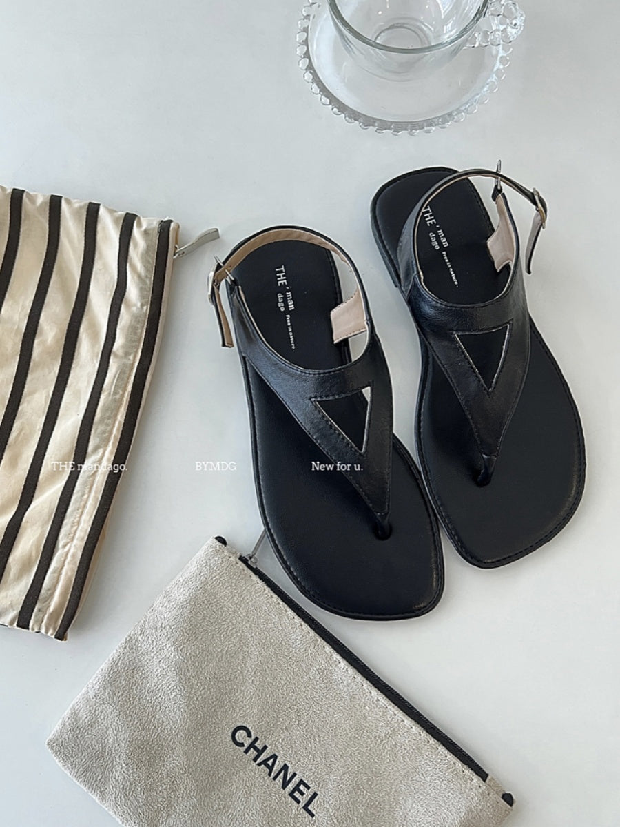 Korean style simple flip flops