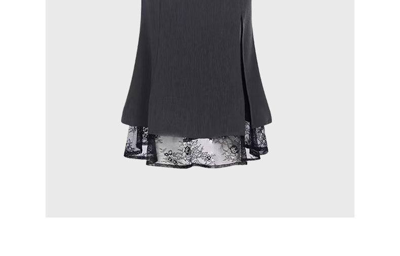 Lace skirt