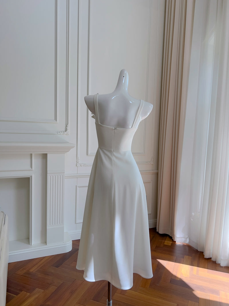 Flower strap luxury socialite daughter engagement dress white holiday dress