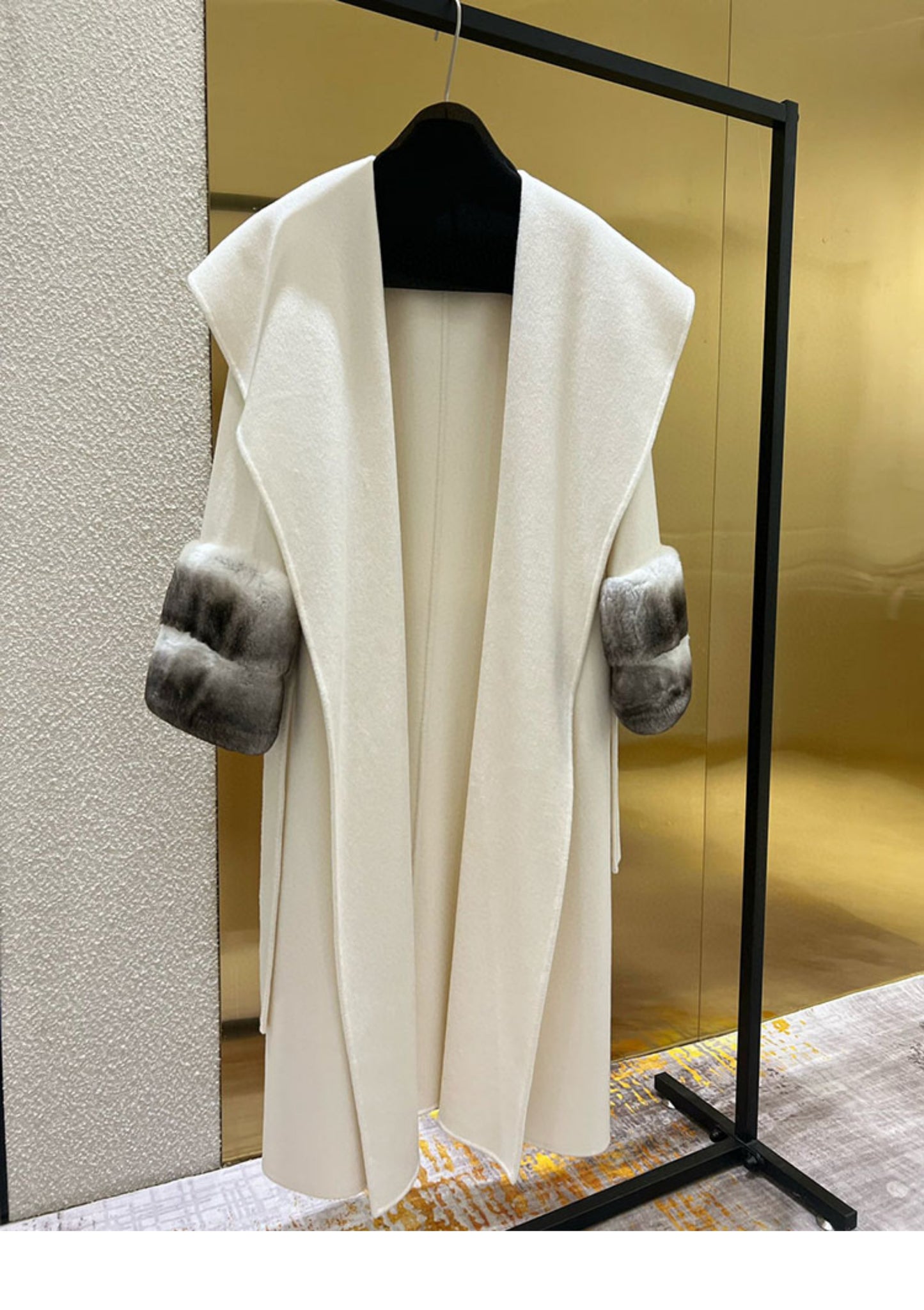 Cashmere Rex Rabbit Fur Sleeves