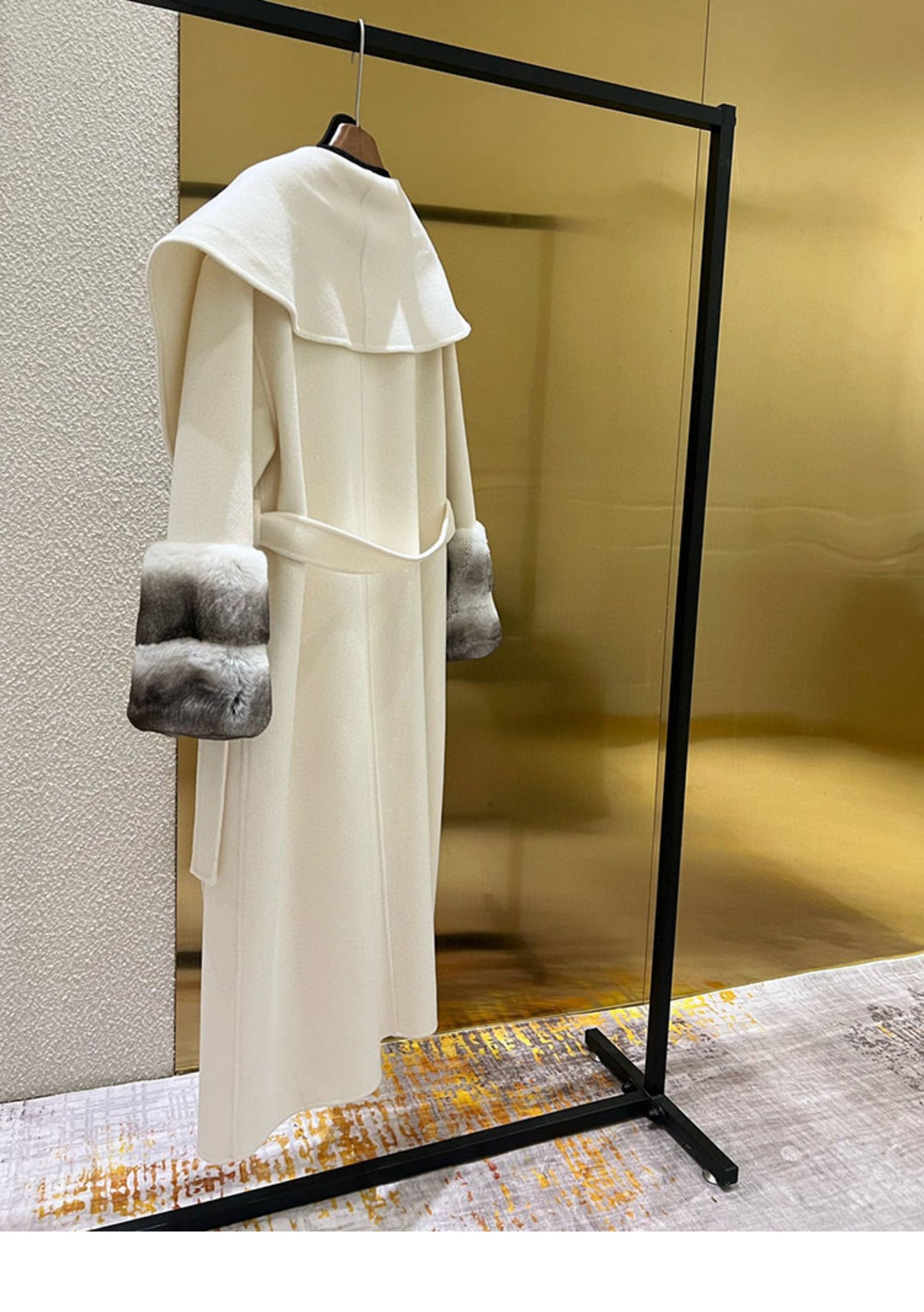 Cashmere Rex Rabbit Fur Sleeves