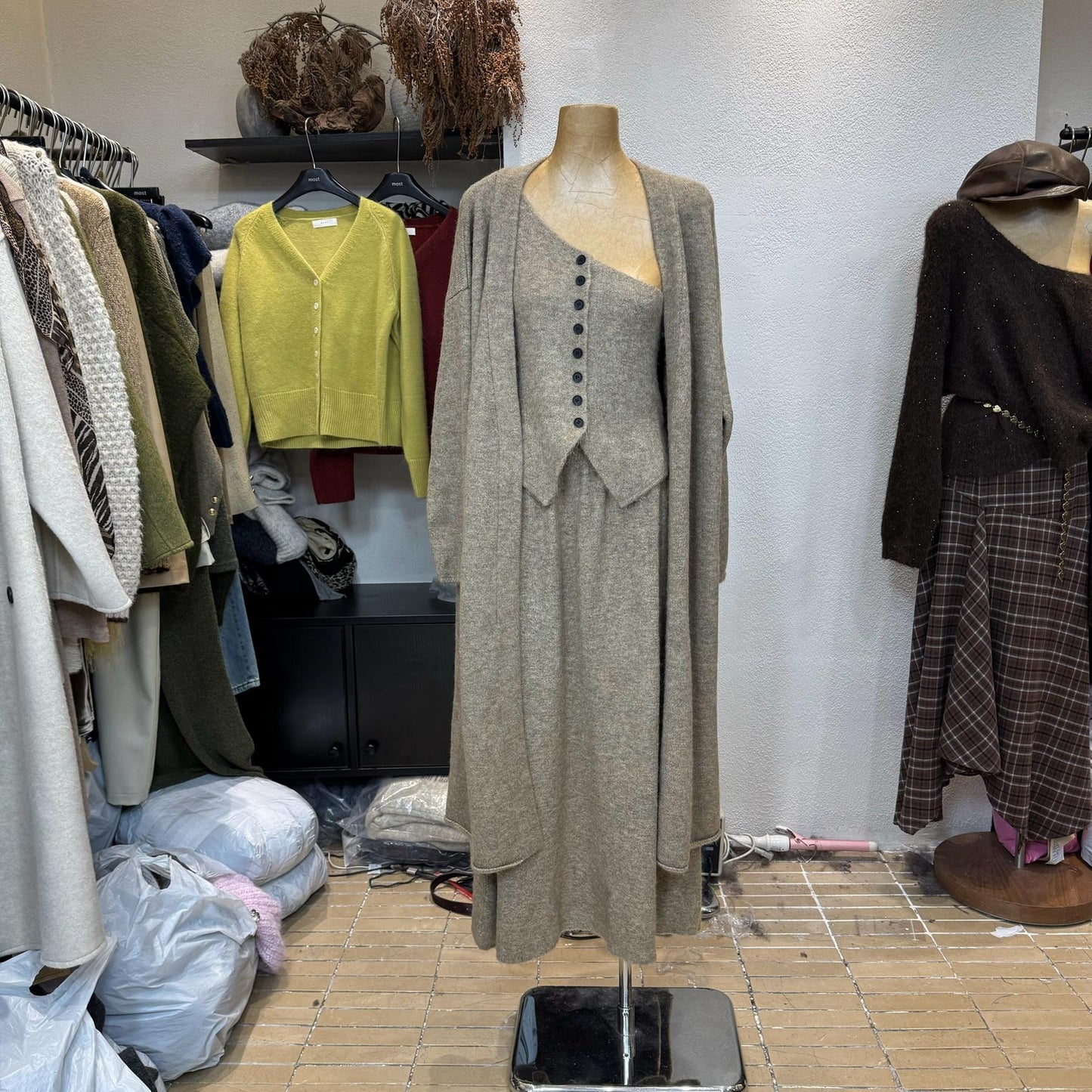 Wool off-shoulder cardigan sweater + skirt three-piece set