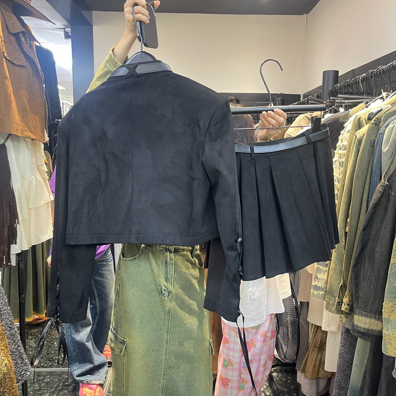 C.Stand collar jacket and pleated skirt two piece set