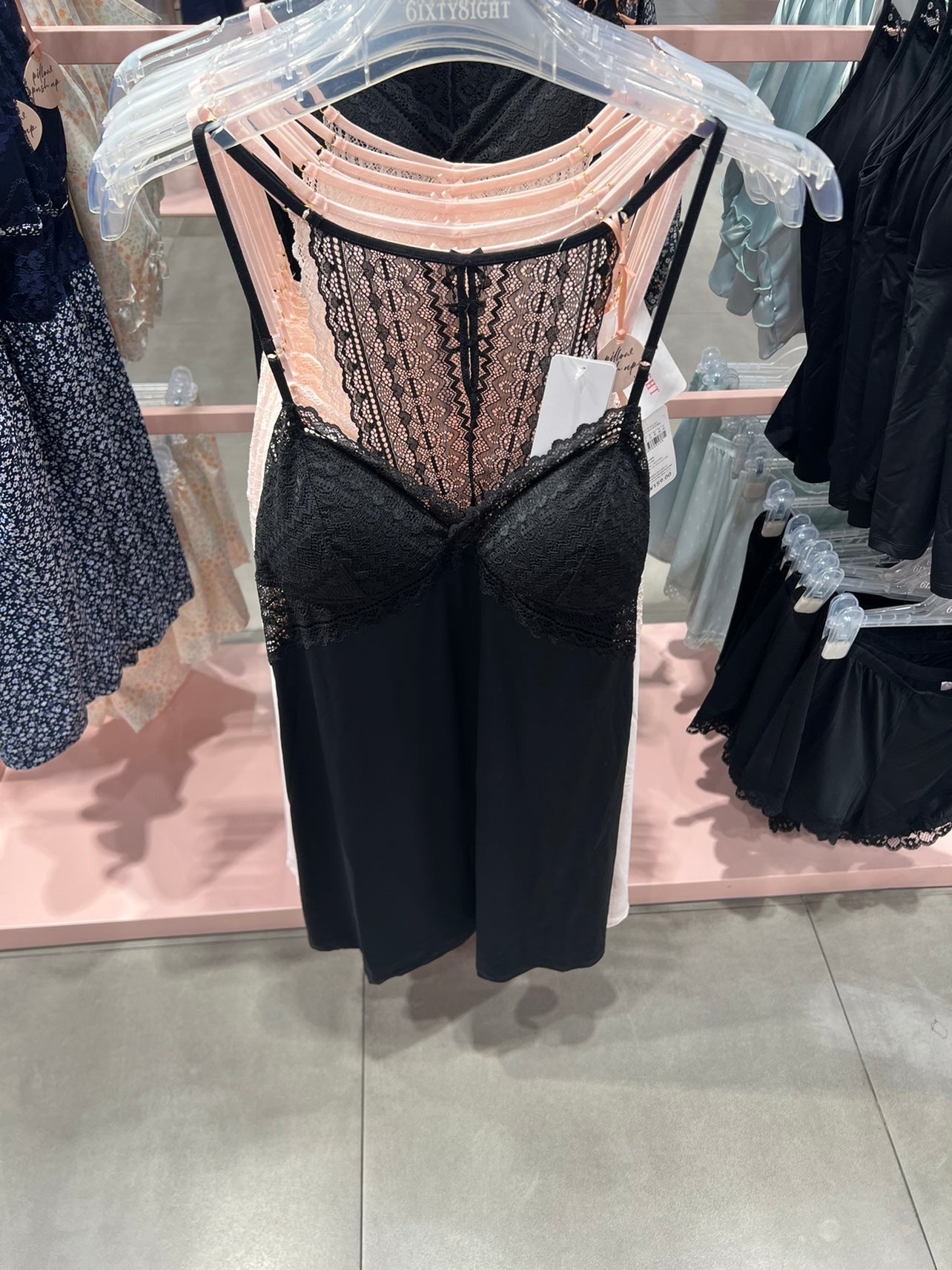 Sexy lace hollow home suspender skirt with breast pads