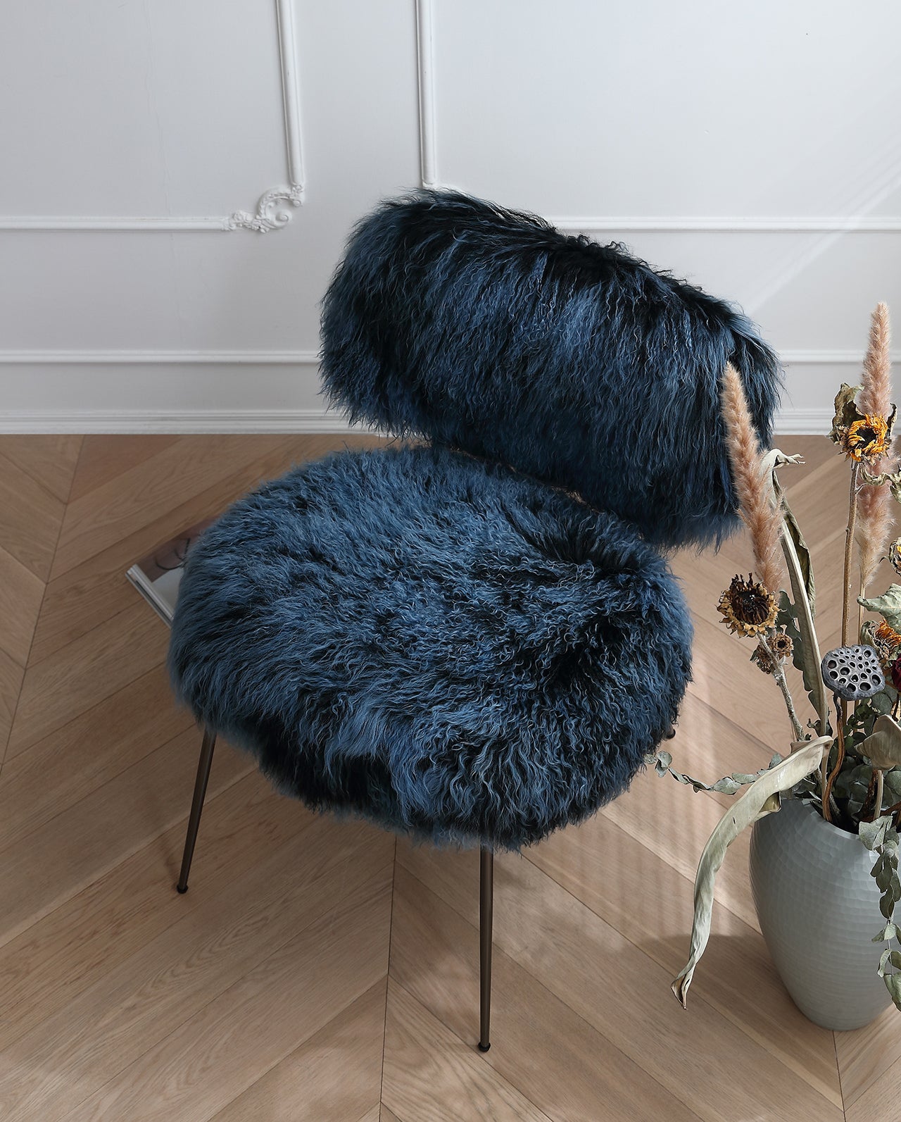 Italian light luxury sofa leisure chair imported wool designer single chair Nordic style dressing chair