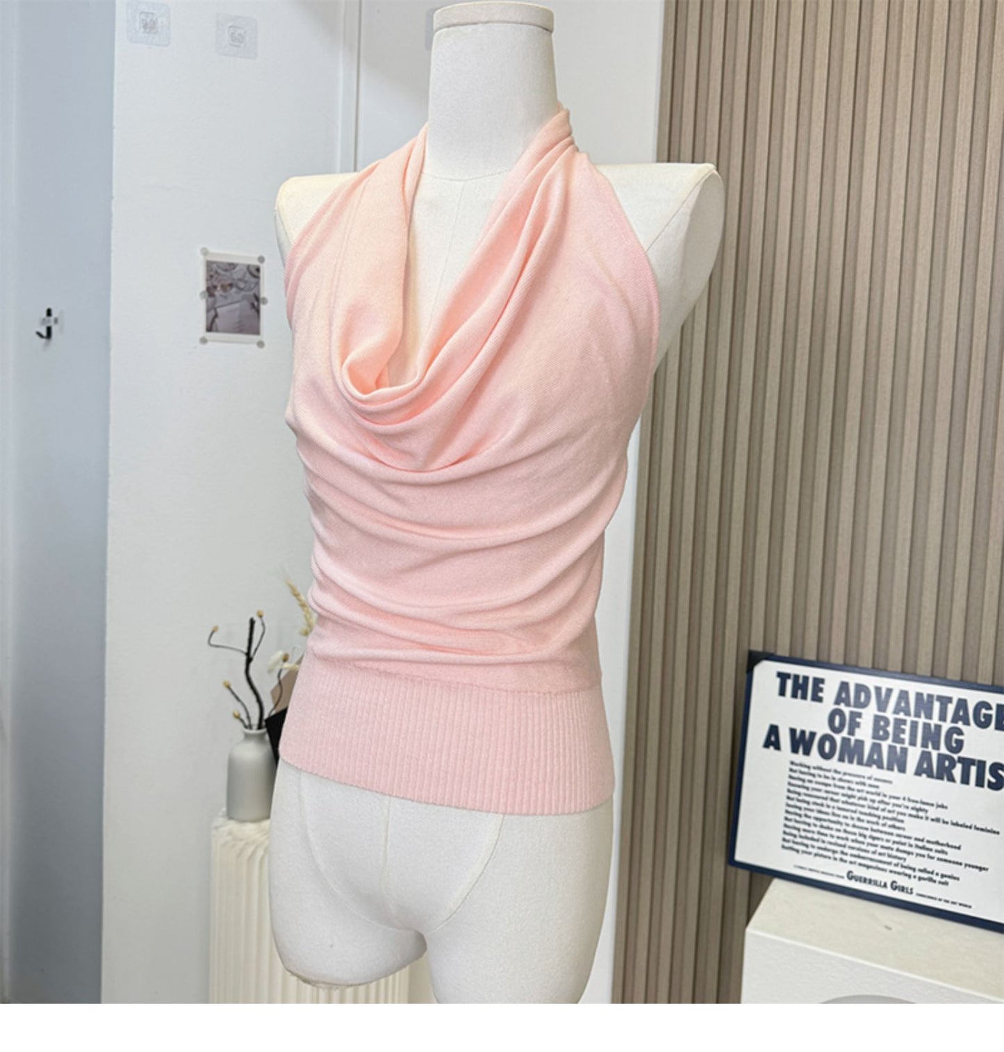 Sleeveless open back stretch-knit tank top