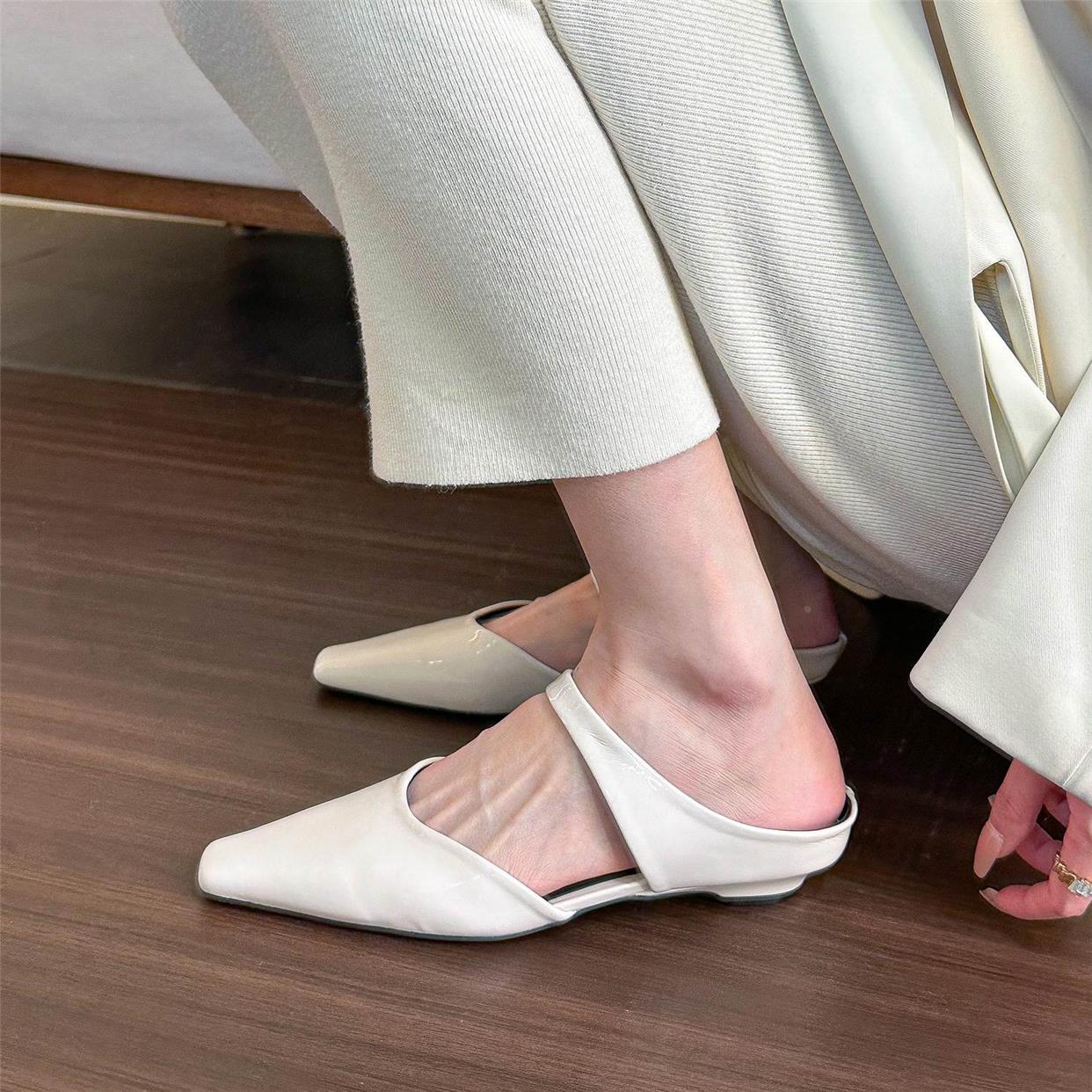Small square toe flat half slippers