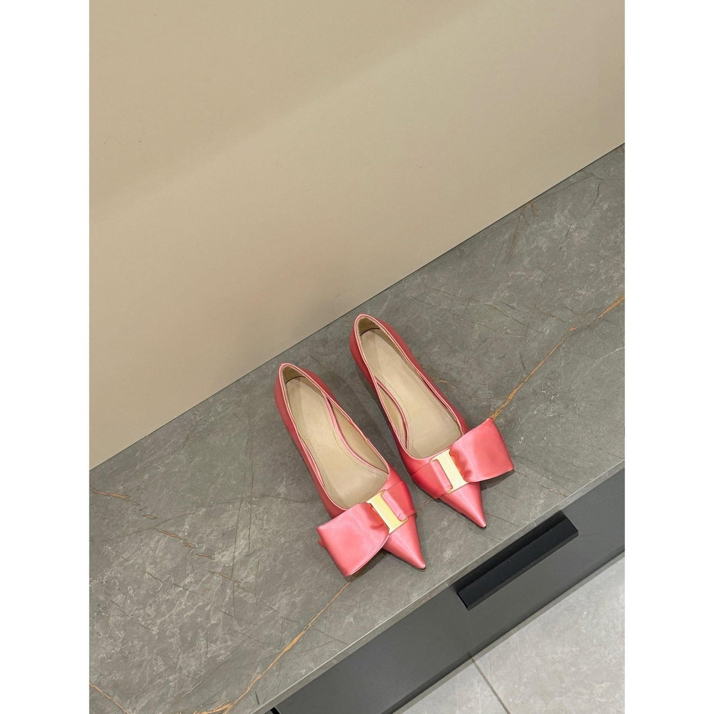 Big bow pointed toe high heels