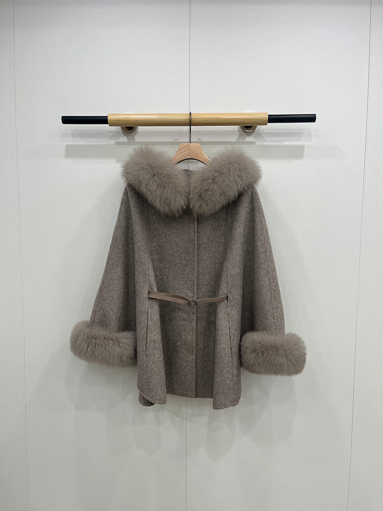 Short fox fur hooded cape